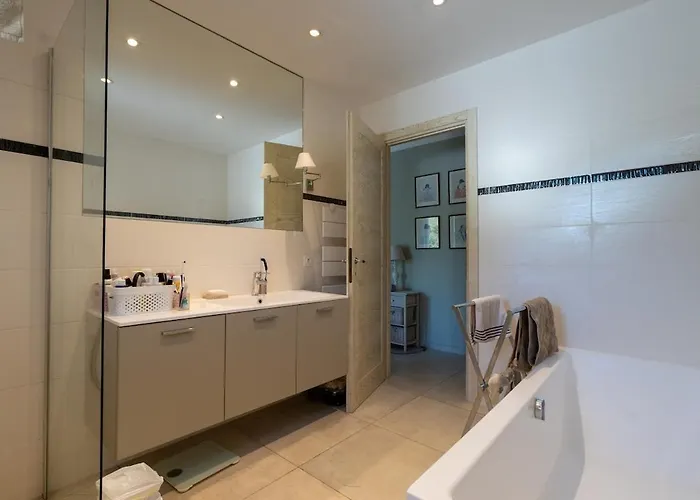 Avec Piscine Privee Villa Serra-di-Ferro (Corsica)