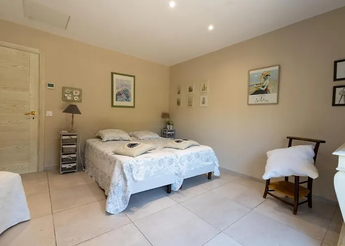 Avec Piscine Privee Serra-di-Ferro (Corsica)